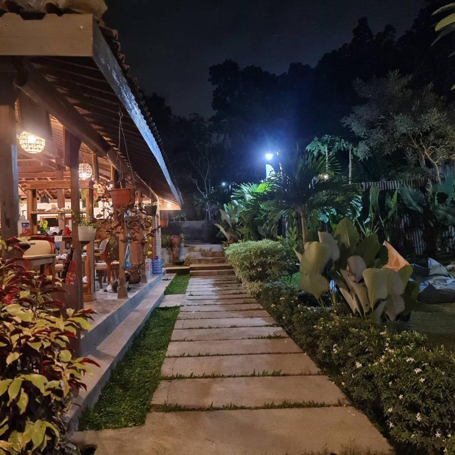 Villa Kayu Yogyakarta Extérieur photo